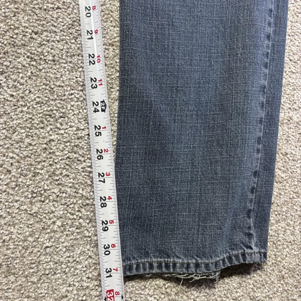 Tommy Hilfiger Freedom Fit Jeans Mens 38x32 Blue Med Wash Relaxed Straight Denim
